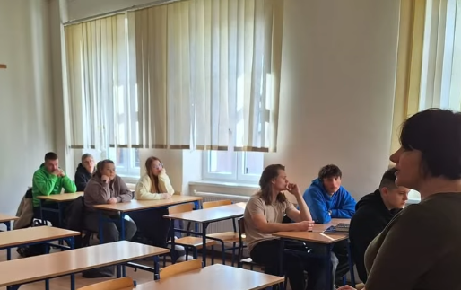 Zdjęcie do Bądź przyjacielem, nie hejterem - zajęcia profilaktyczne dla uczni&oacute;w